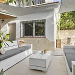 Apartment Casa Pitaya - Met Jacuzzi & Tuin Nabij Malaga & Alhaurin el Grande